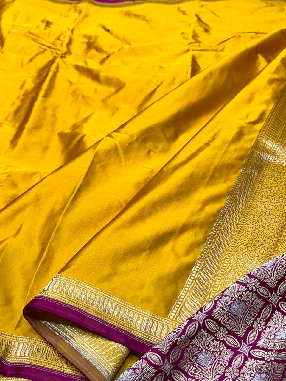 Yellow Handwoven Pure Banarasi Mashru Satin Silk Saree