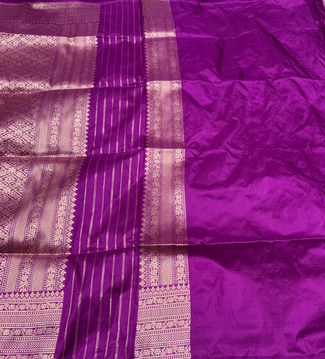 Magenta Pink Handwoven Pure Banarasi Silk Saree