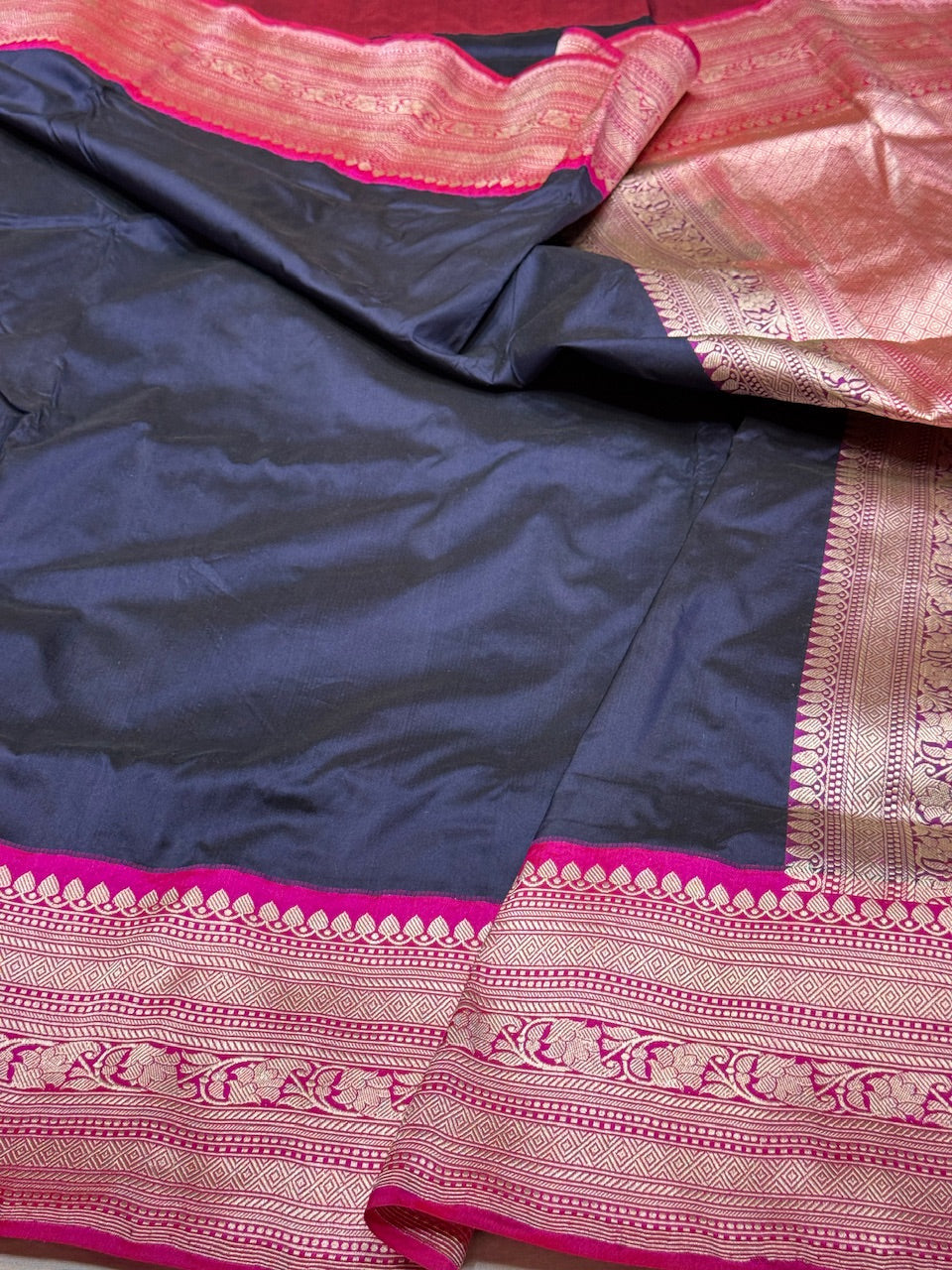 Navy Blue Handwoven Pure Banarasi Silk Saree