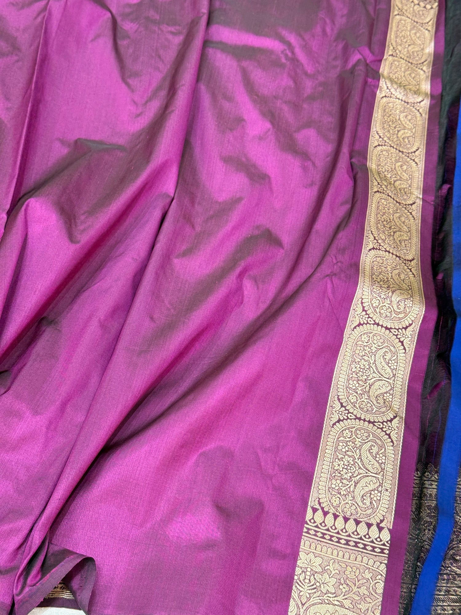 Magenta Handwoven Pure Banarasi Silk Saree