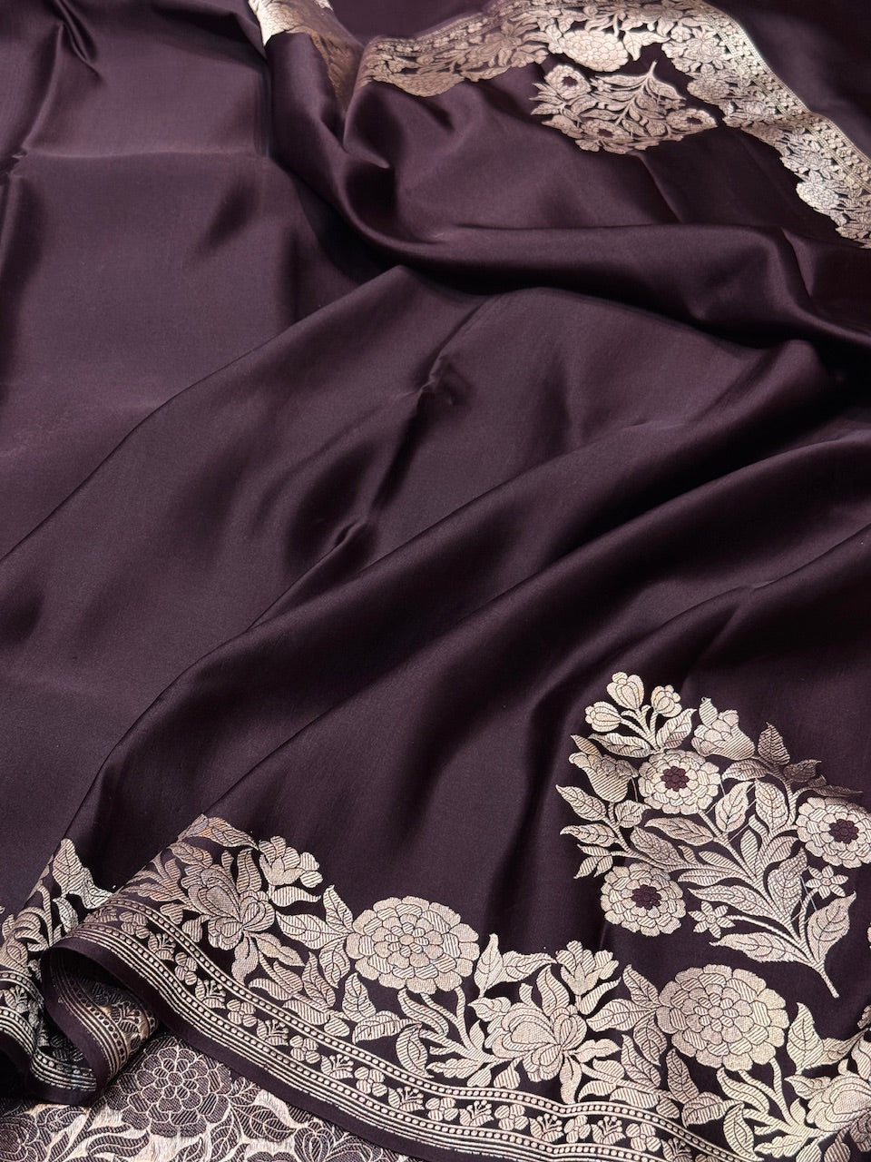 Wine Handwoven Pure Banarasi Mashru Silk Saree