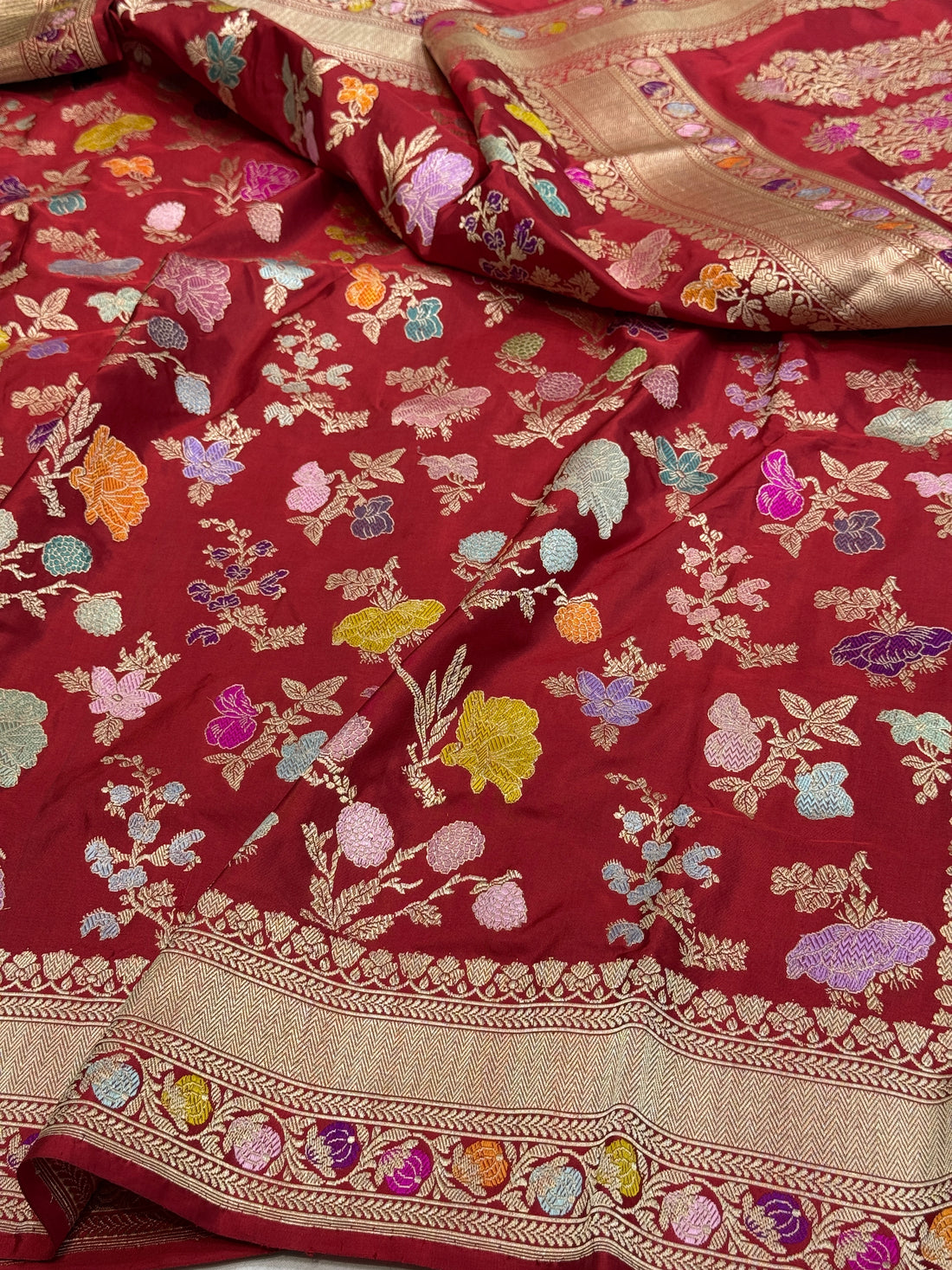 Red Handwoven Banarasi Pure Silk Saree