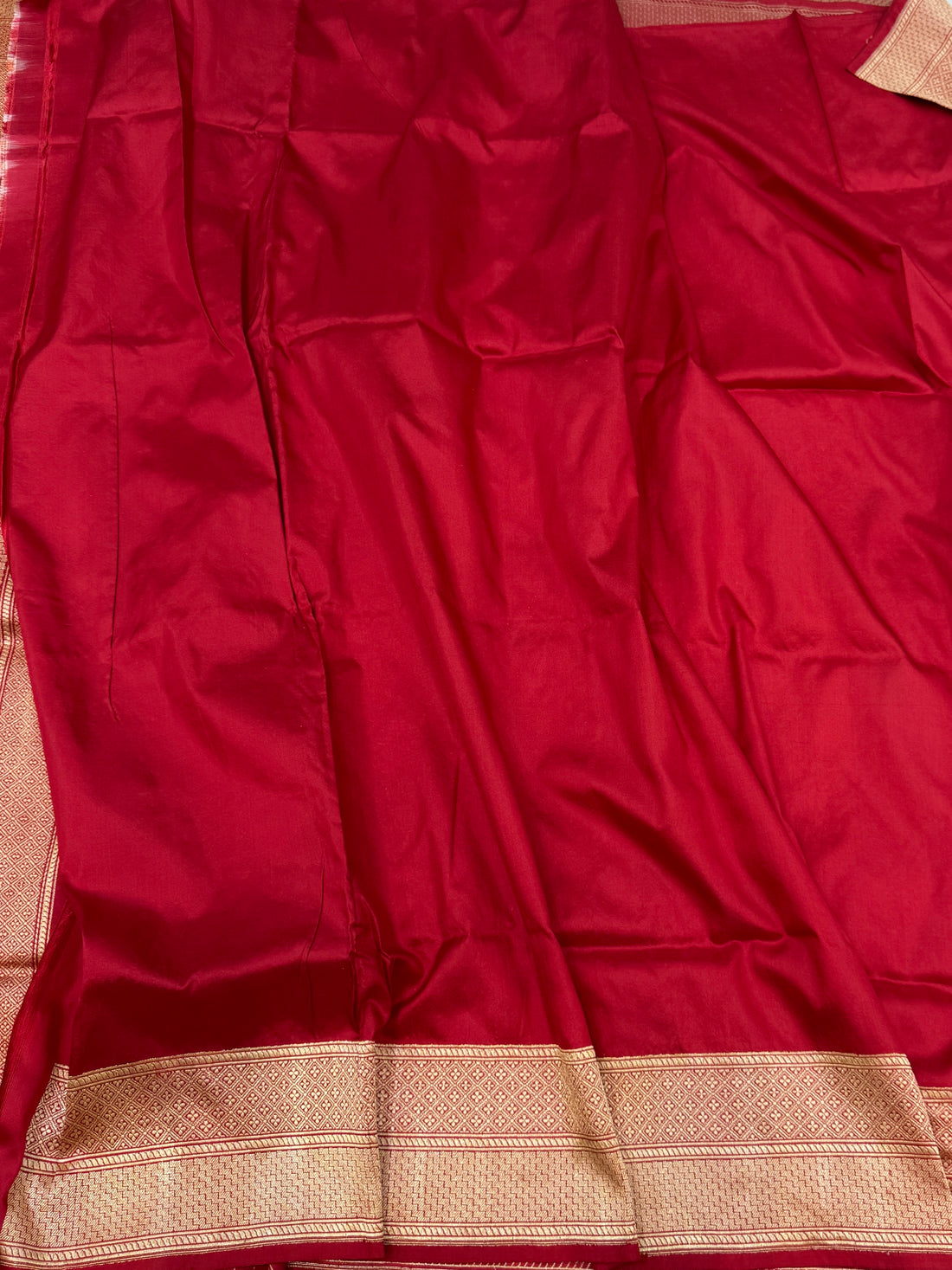 Red Handwoven Kimkhab Banarasi Pure Silk Brocade Saree