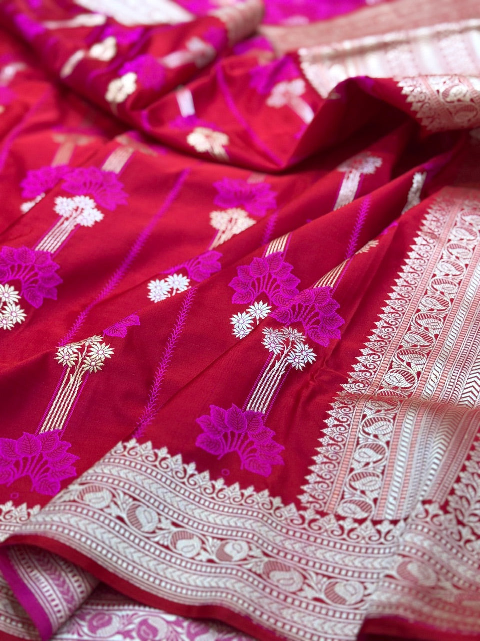 Rani Pink Handwoven Pure Banarasi Satin Tanchoi Silk Saree