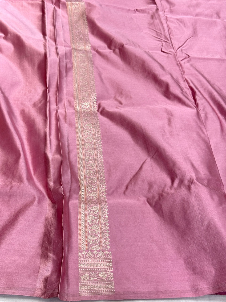 Gajiri Pink Handwoven Pure Banarasi Satin Tanchoi Silk Saree