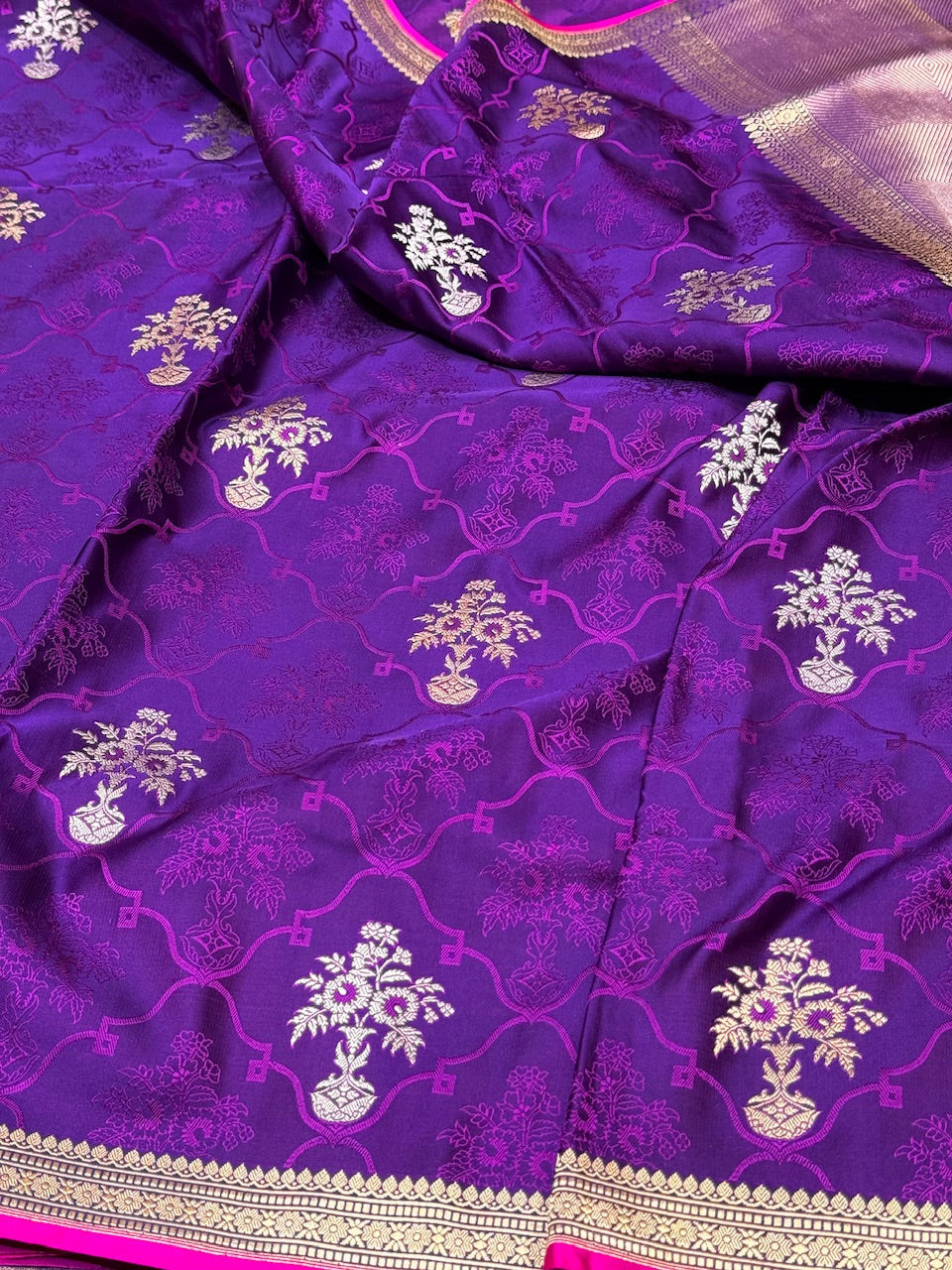 Purple Handwoven Pure Banarasi Satin Silk Saree