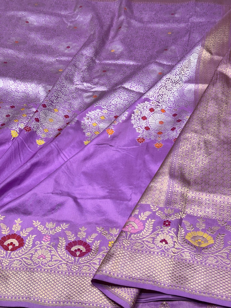 Lavender Handwoven Pure Banarasi Silk Saree