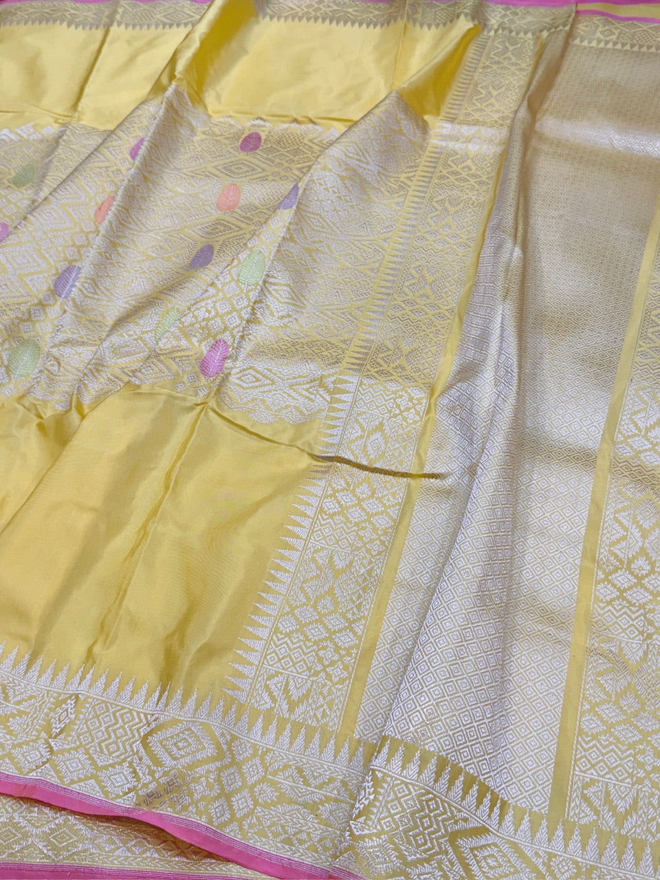 Yellow Handwoven Banarasi Pure Silk Saree