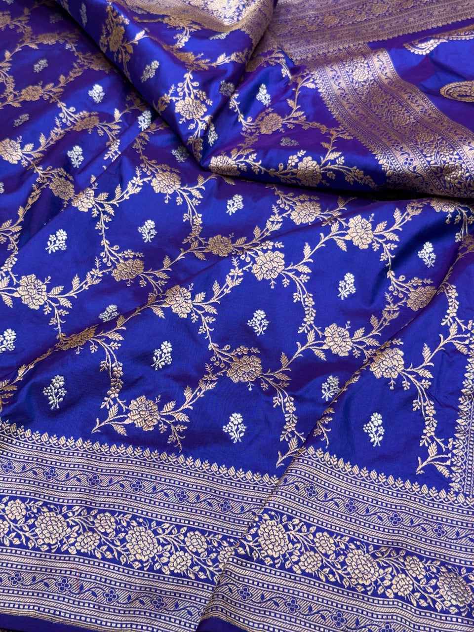 Handwoven Pure Banarasi Silk Saree