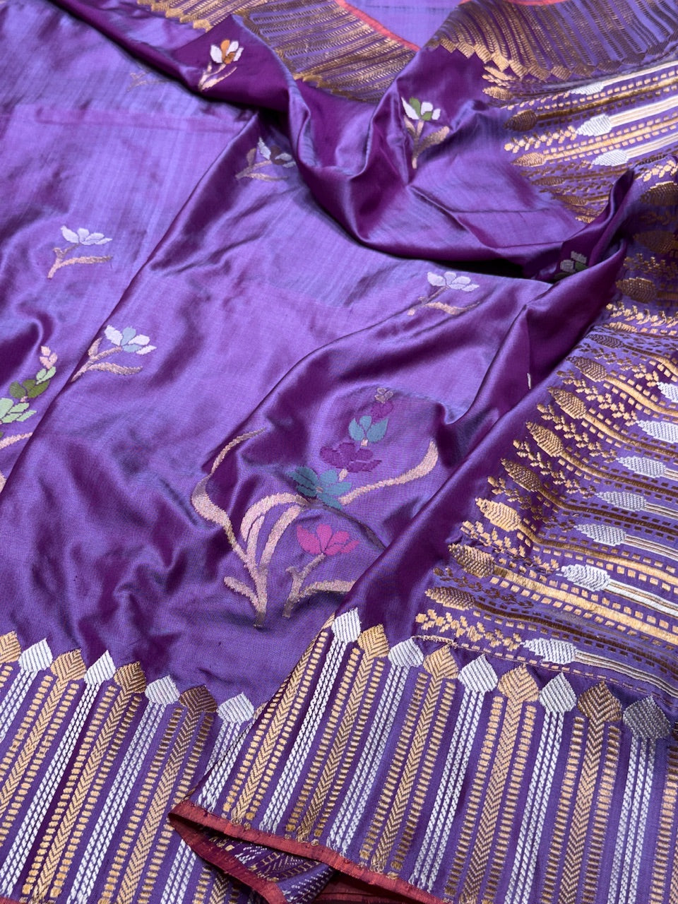Purple Ektara Handwoven Pure Banarasi Silk Saree