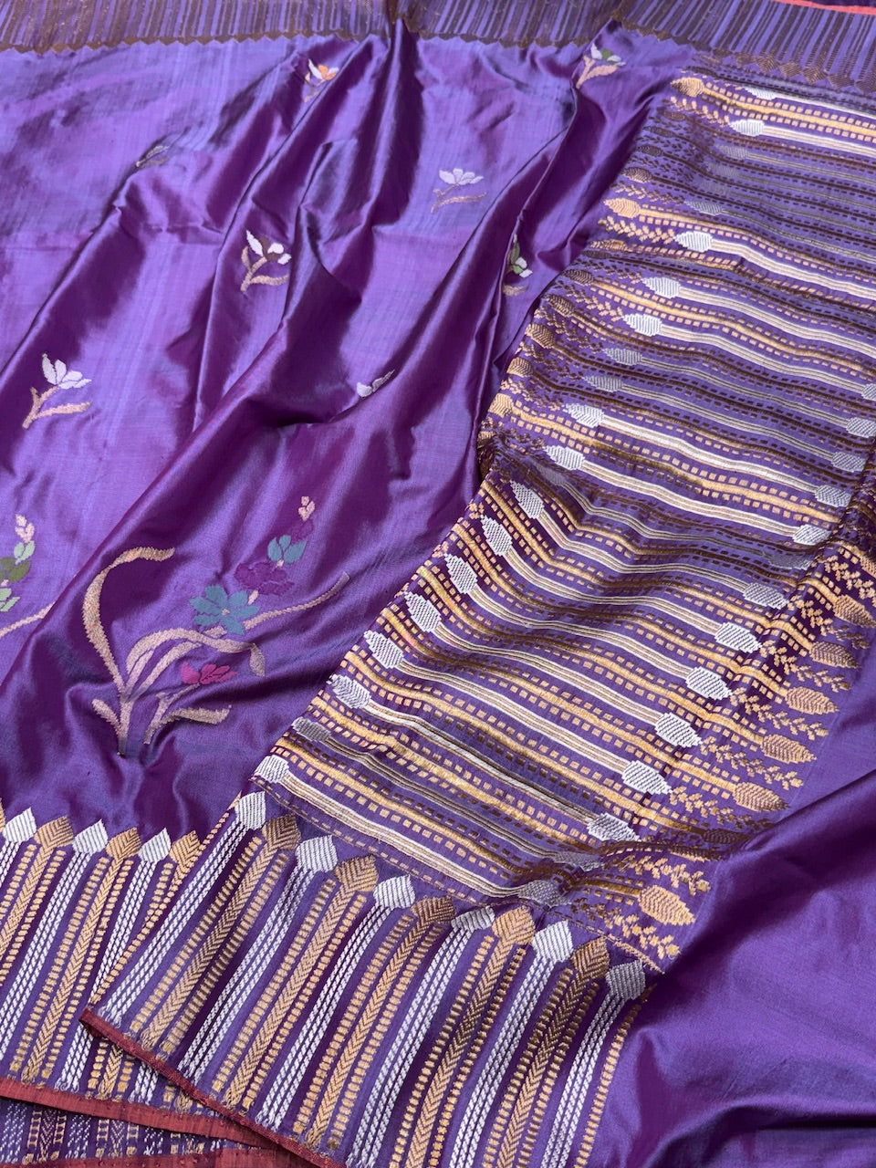 Purple Ektara Handwoven Pure Banarasi Silk Saree
