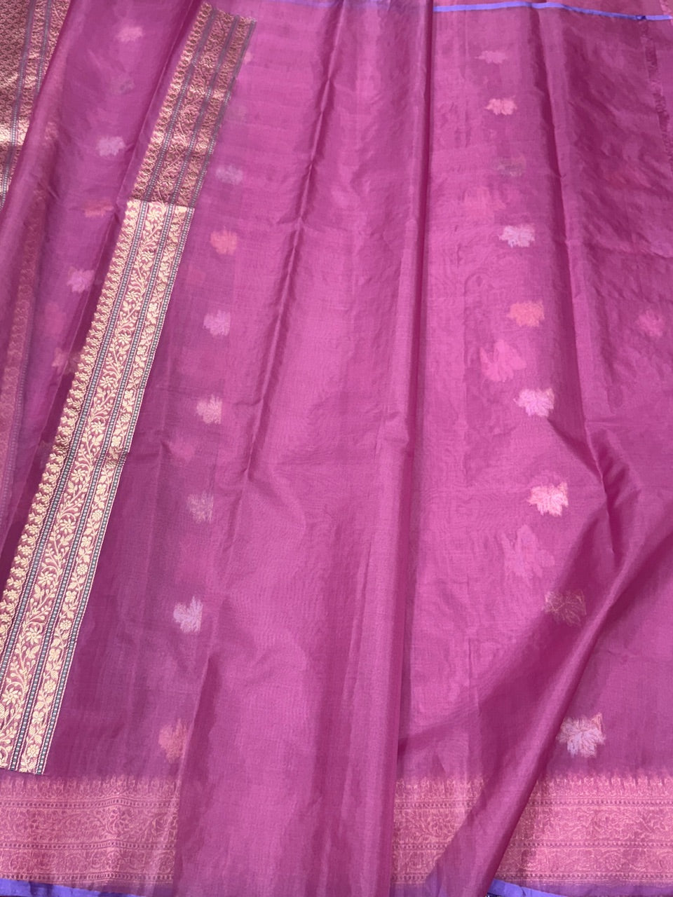 Handwoven Pure Banarasi Organza Saree