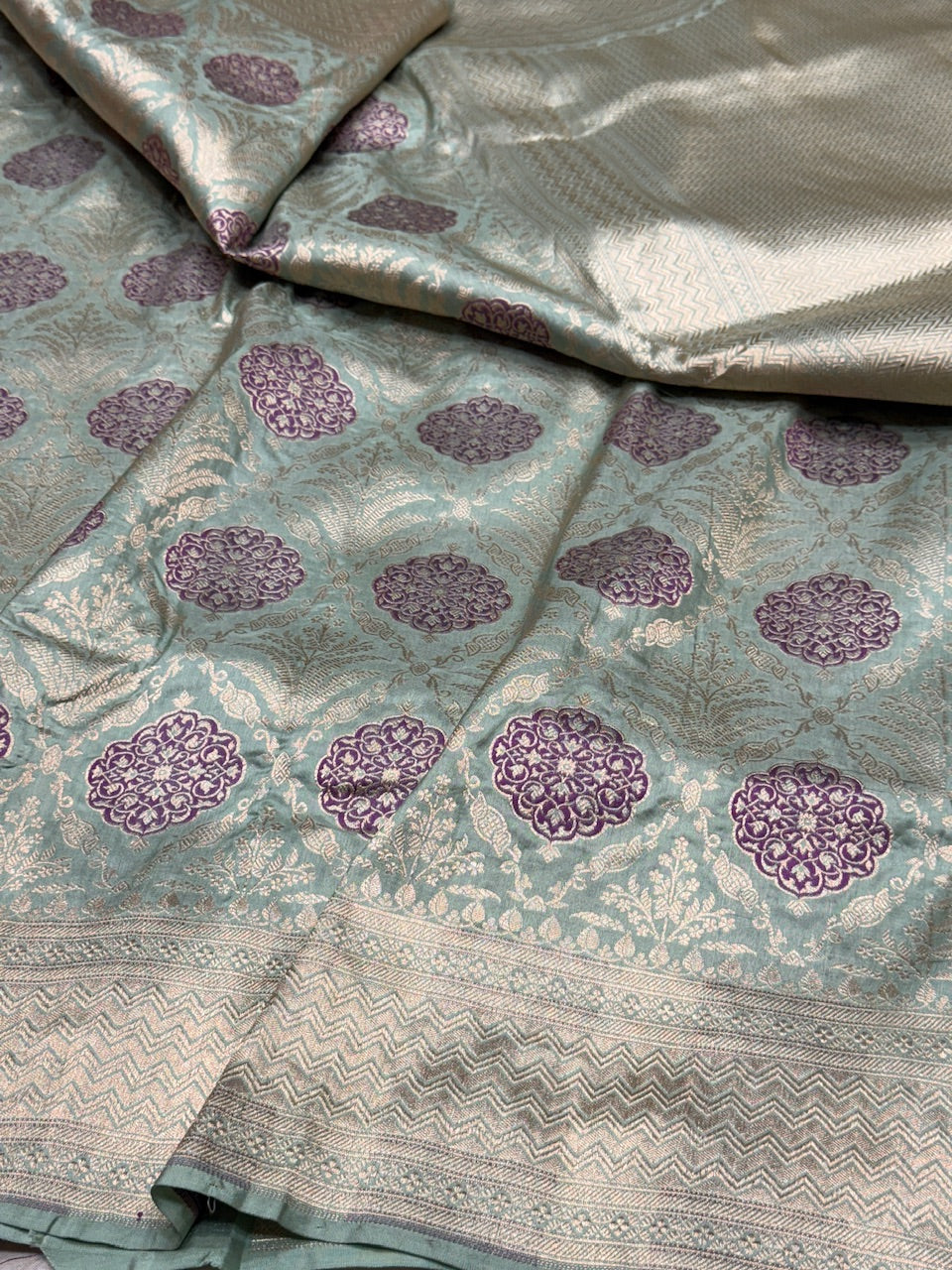 Banarasi Minakari Pure Katan Silk Brocade Saree β Rich Traditional Brocade Weave