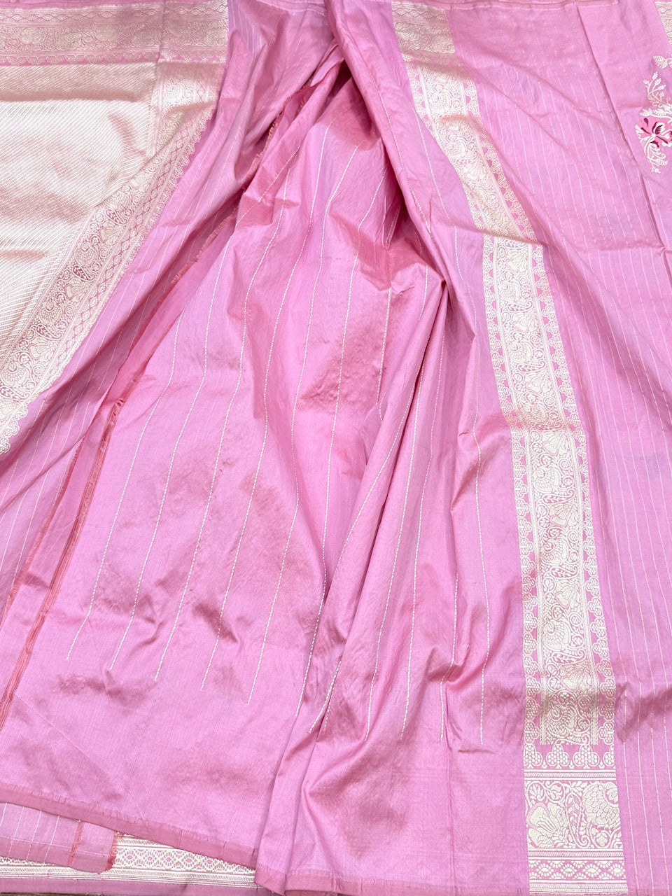 Handwoven Pure Banarasi Silk Saree