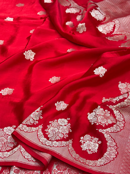 Red Handwoven Pure Banarasi Mashru Silk Saree