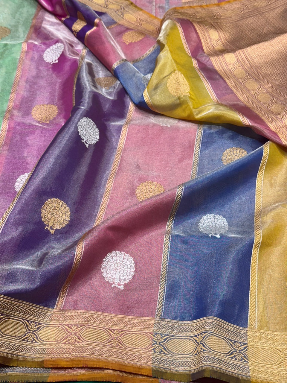 Pink Handwoven Pure Rangkaat Tissue Saree