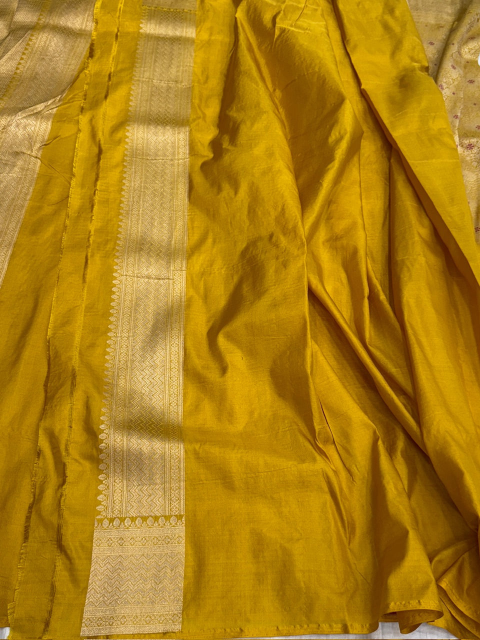 Banarasi Minakari Pure Katan Silk Brocade Saree – Rich Traditional Brocade Weave