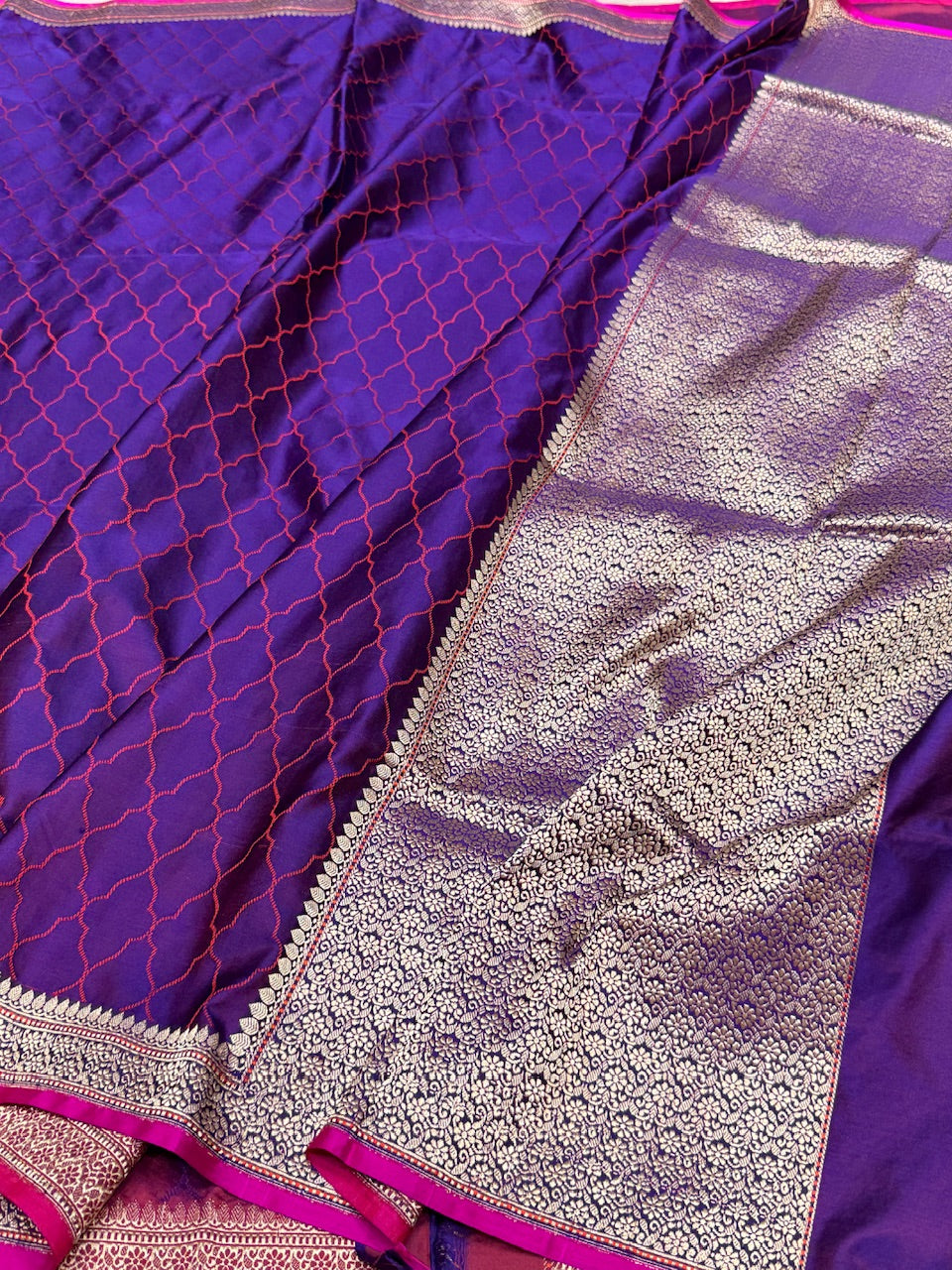 Handwoven Pure Banarasi Satin Tanchoi Silk Saree
