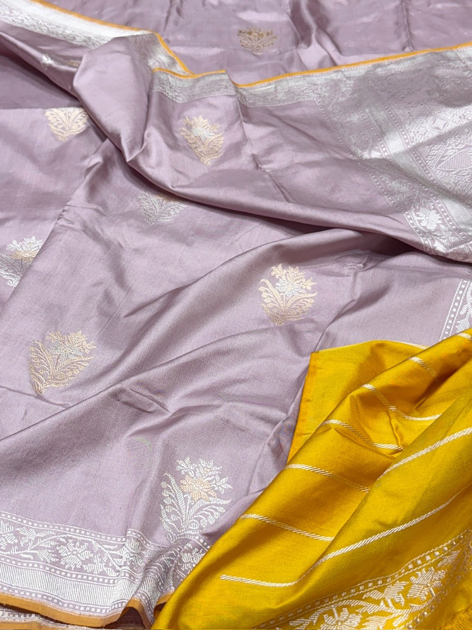 Handwoven Ektara Pure Banarasi Silk Saree