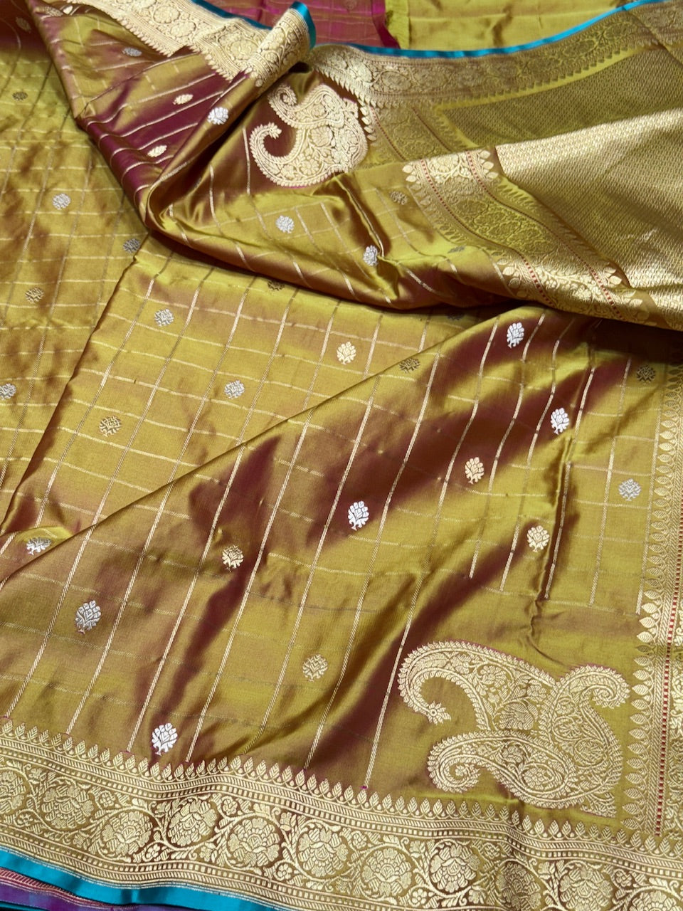Handwoven Banarasi Mashru Satin Silk Saree