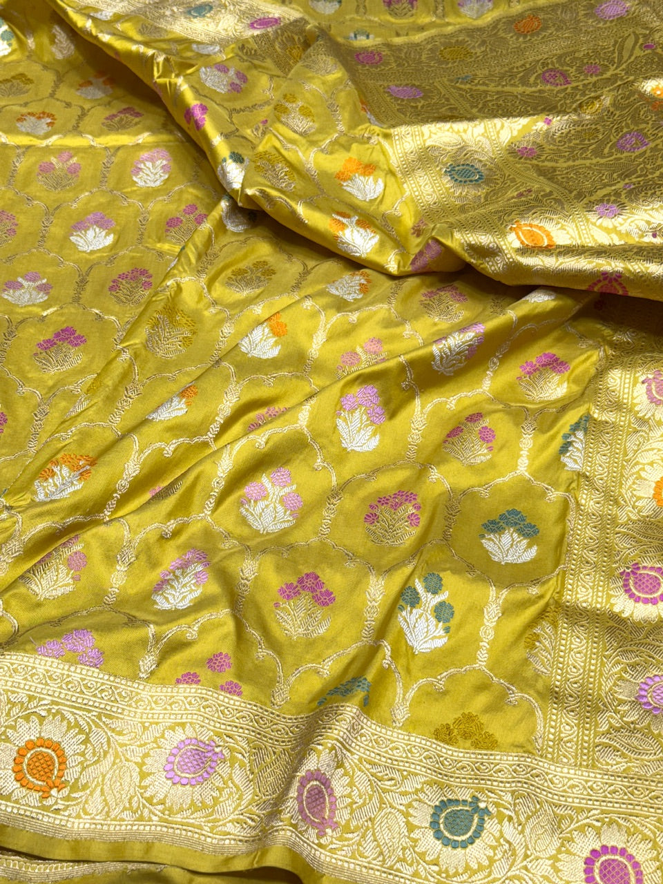 Handwoven Pure Banarasi Silk Saree