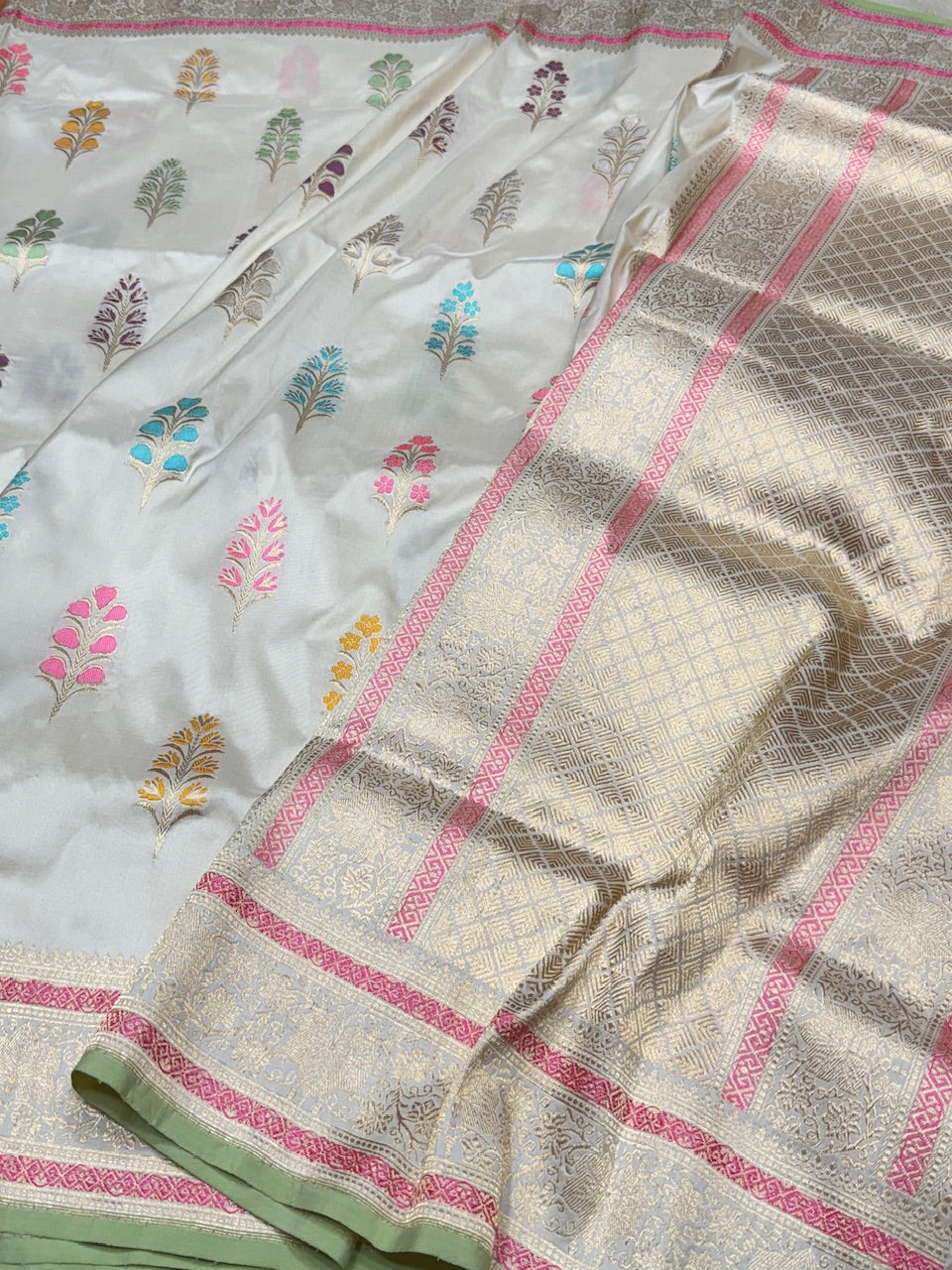 Ivory Handwoven Banarasi Pure Silk Saree
