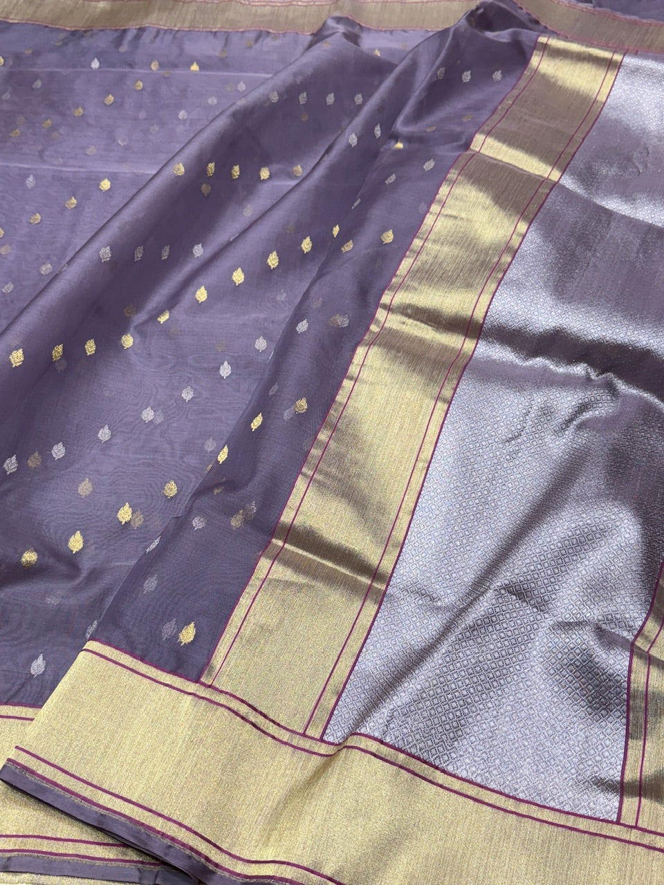 Mauve Handwoven Banarasi Pure Organza Saree