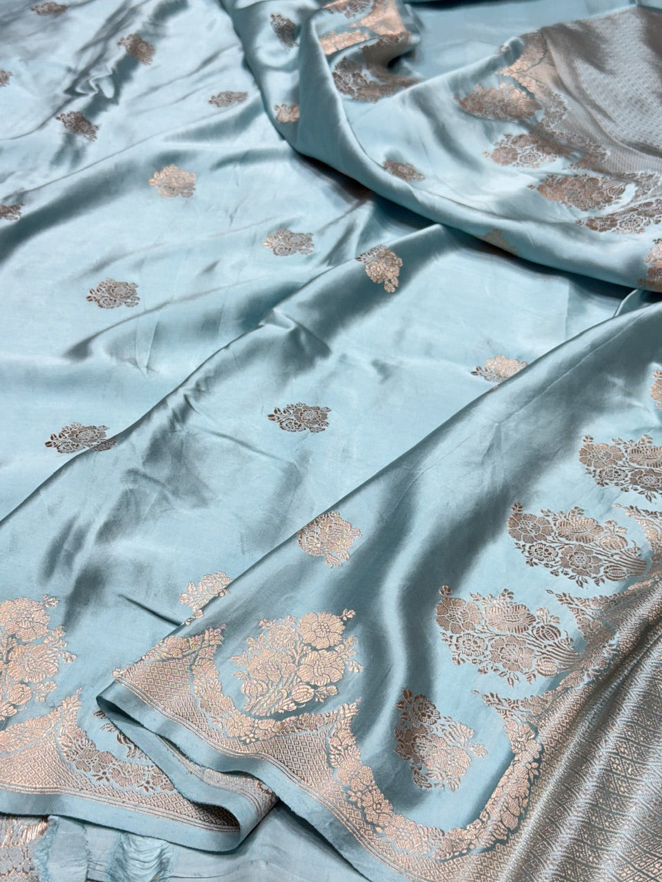 Powder Blue Handwoven Pure Banarasi Mashru Silk Saree