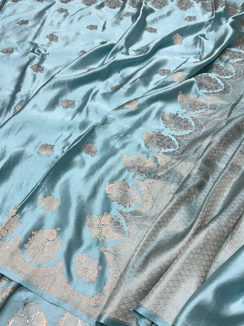 Powder Blue Handwoven Pure Banarasi Mashru Silk Saree