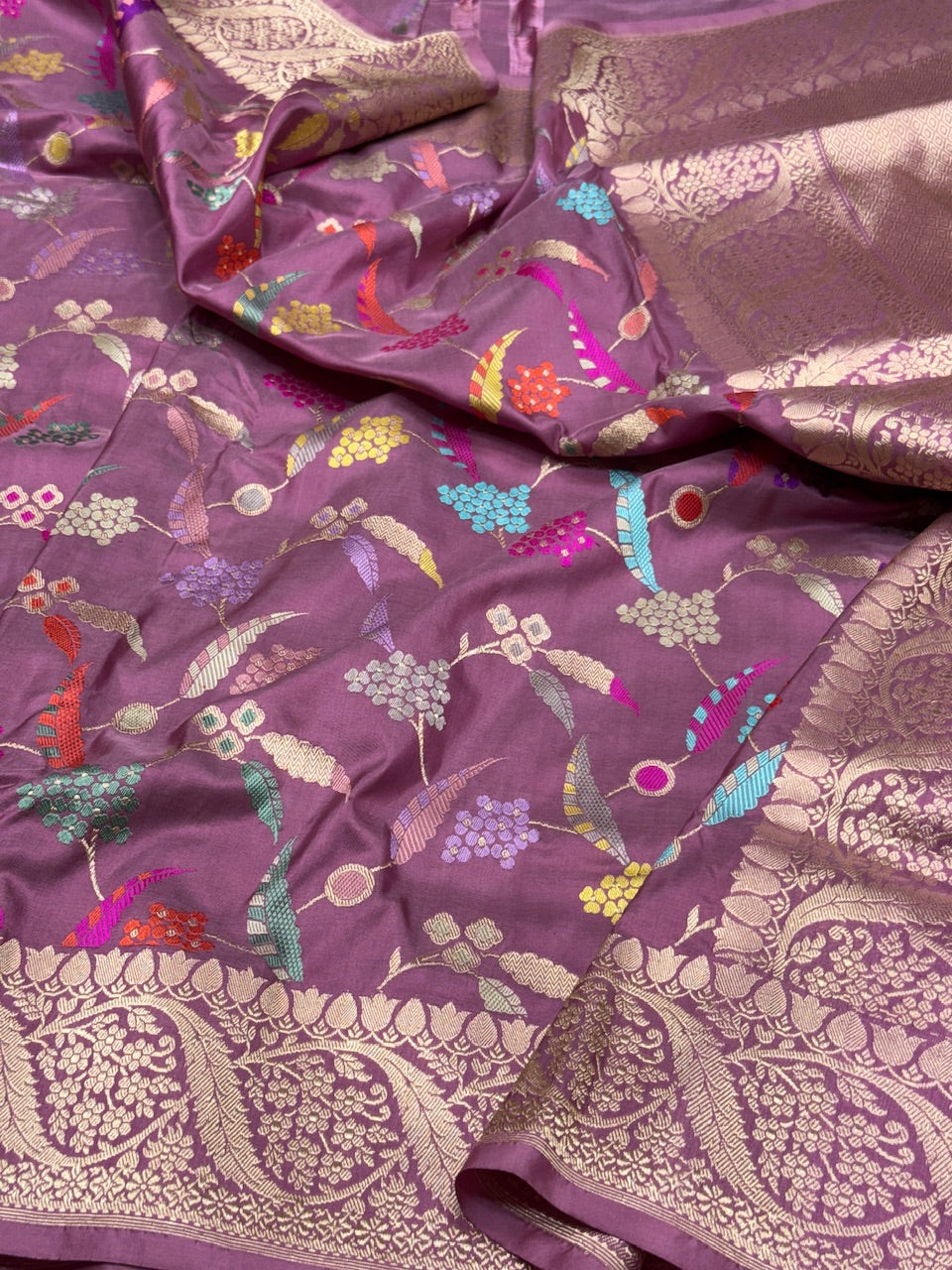 Gajiri Pink Handwoven Banarasi Pure Silk Saree