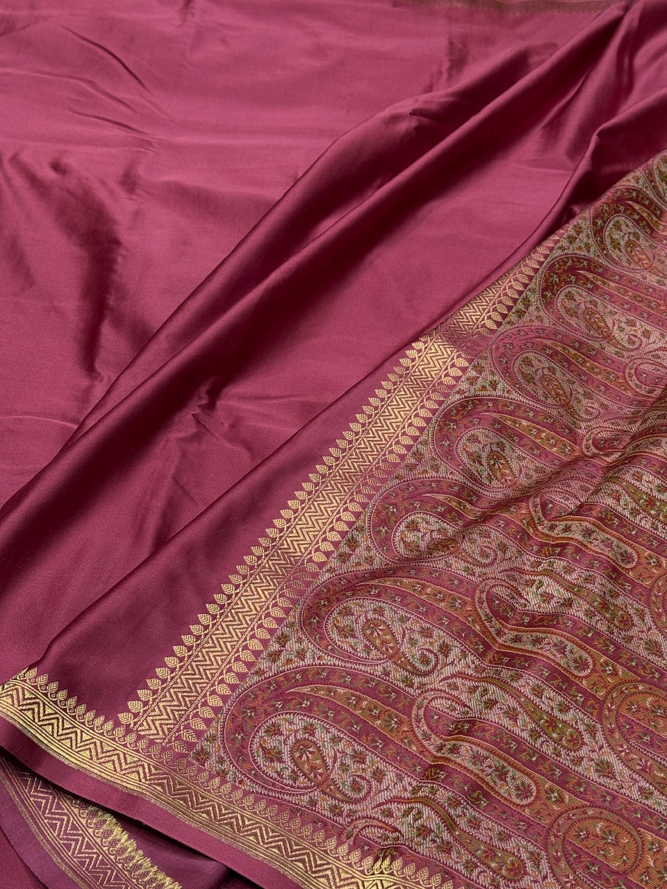 Gajiri Pink Handwoven Satin Silk Saree