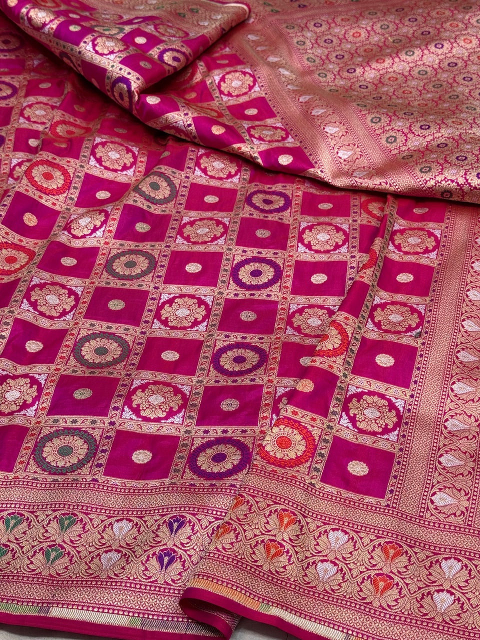 Banarasi Minakari Pure Katan Silk Saree | Pure Silk | Minakari Work | Cutwork Technique | Banarasi Katan Silk Saree