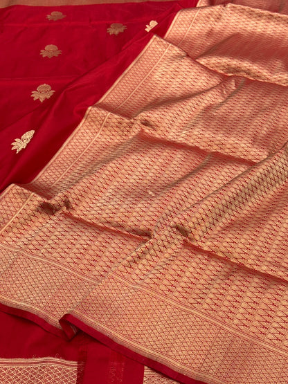Red Handwoven Pure Banarasi Silk Saree