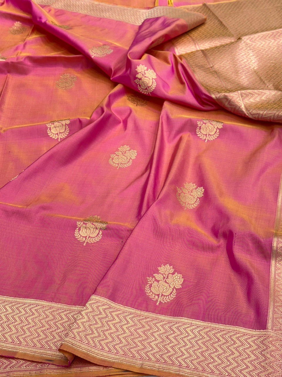 Orangish Pink Handwoven Pure Banarasi Silk Saree