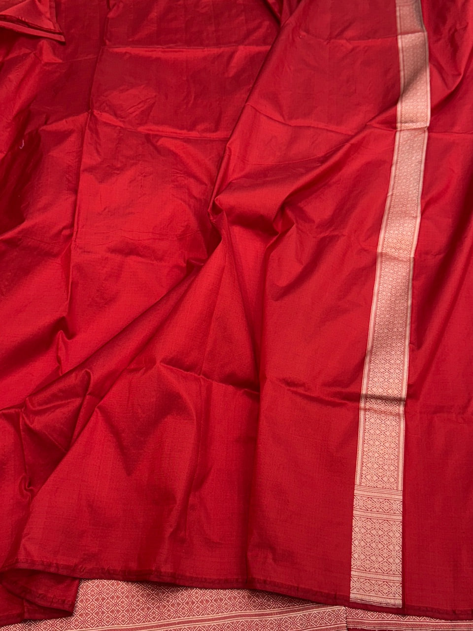 Red Handwoven Pure Banarasi Silk Saree