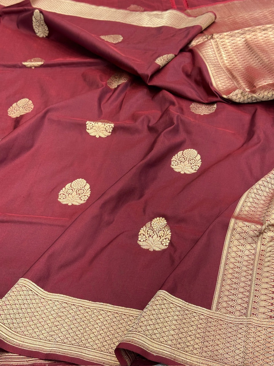 Maroon Handwoven Pure Banarasi Silk Saree