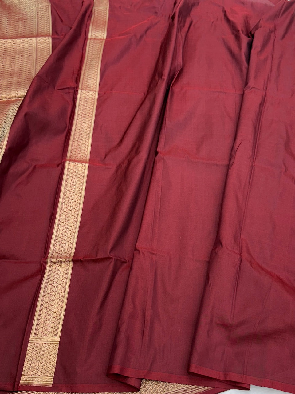 Maroon Handwoven Pure Banarasi Silk Saree
