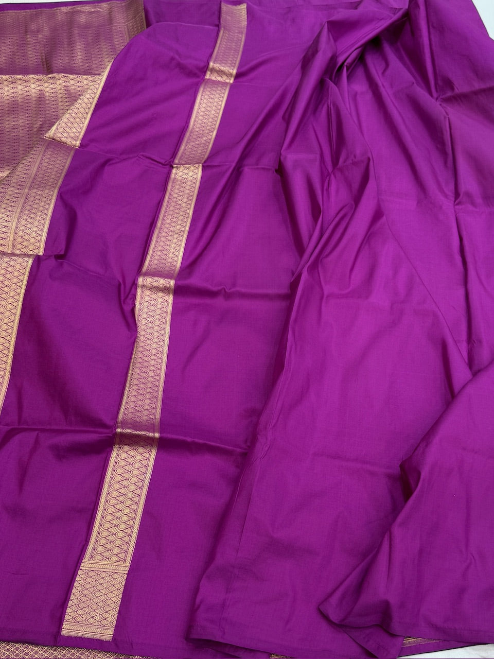 Magenta Pink Handwoven Pure Banarasi Silk Saree
