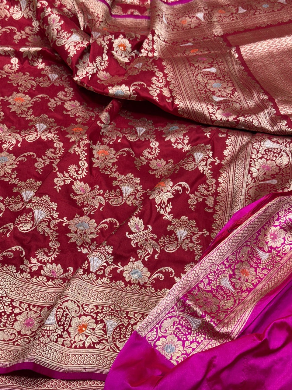 Red Handwoven Pure Banarasi Silk Saree