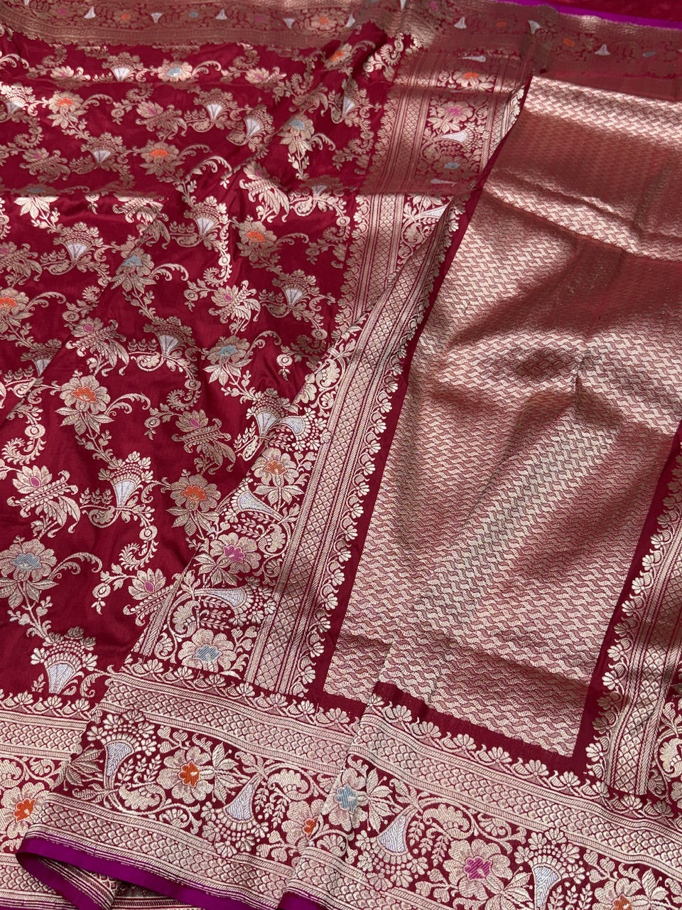 Red Handwoven Pure Banarasi Silk Saree