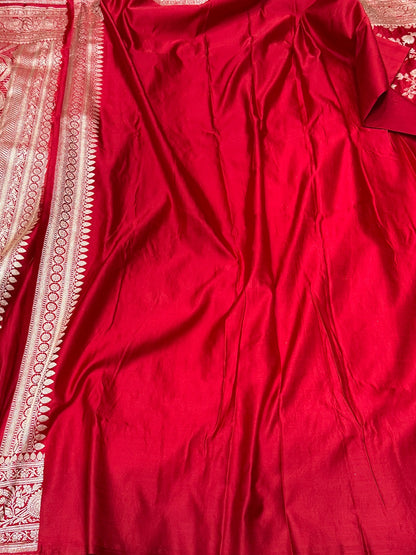 Red Handwoven Vintage Pure Banarasi Satin Silk Saree