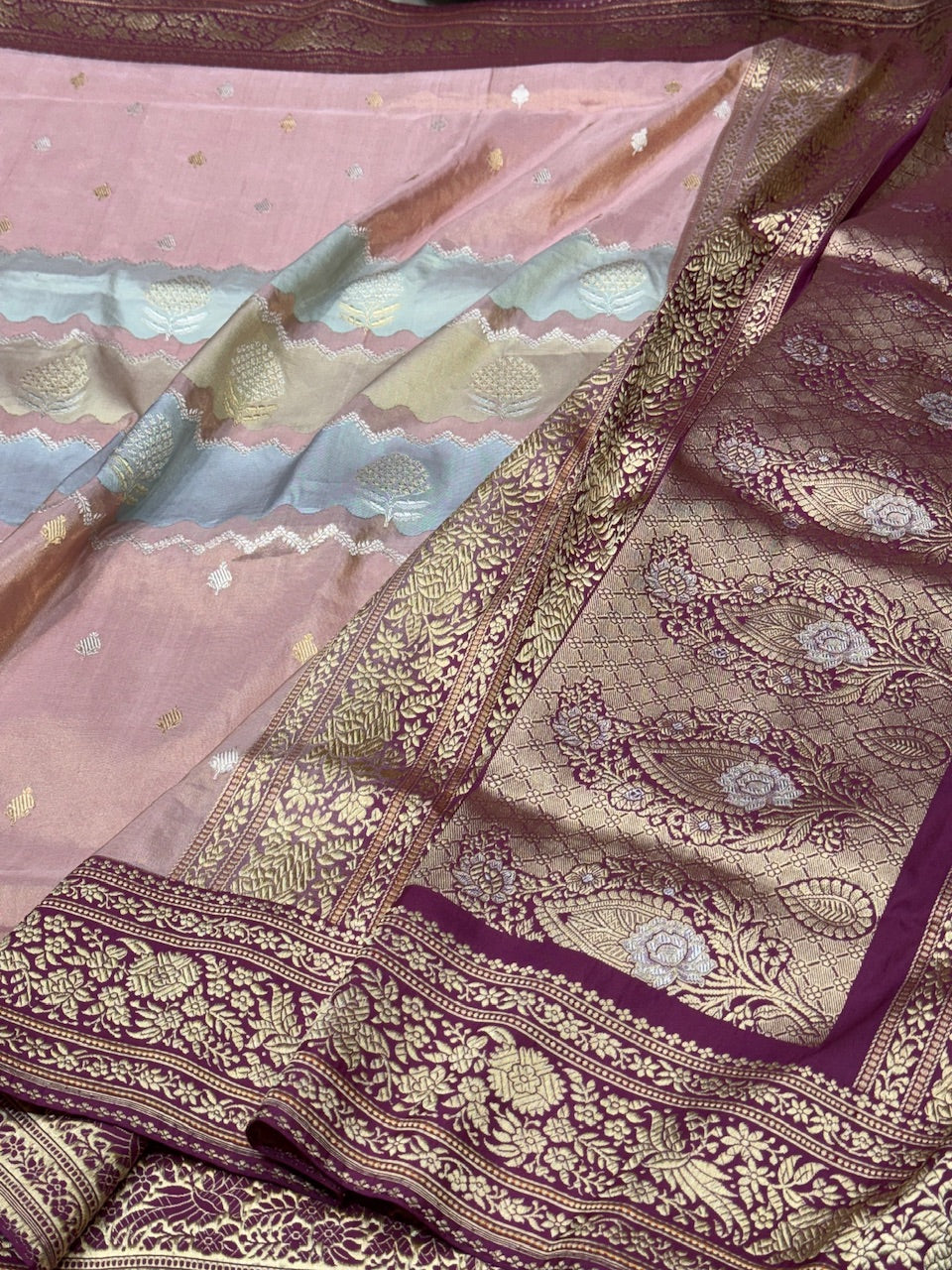 Rose Pink Rangkaat Handwoven Banarasi Saree