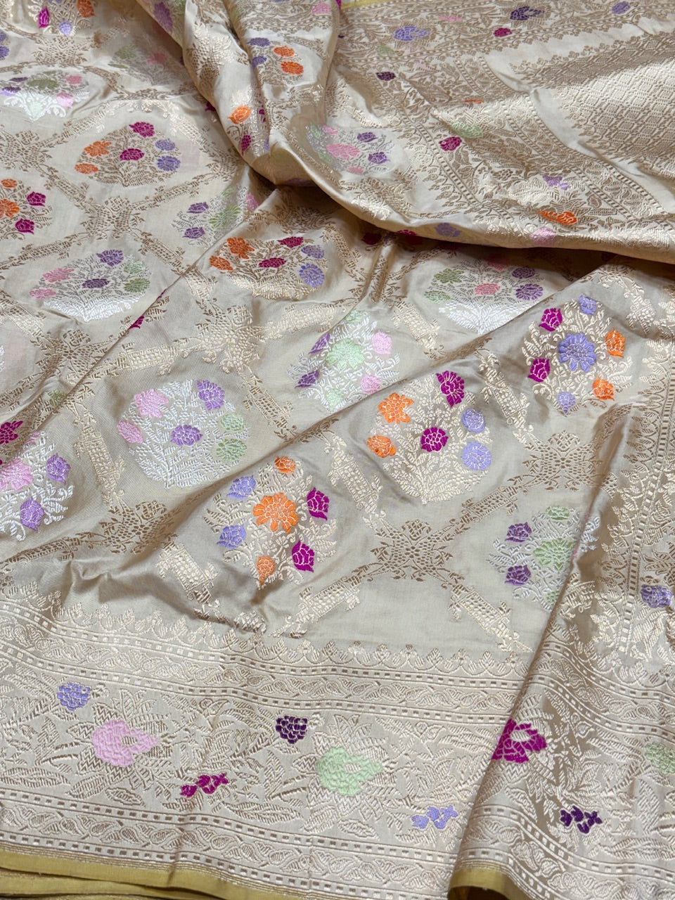 Handwoven Pure Banarasi Silk Saree