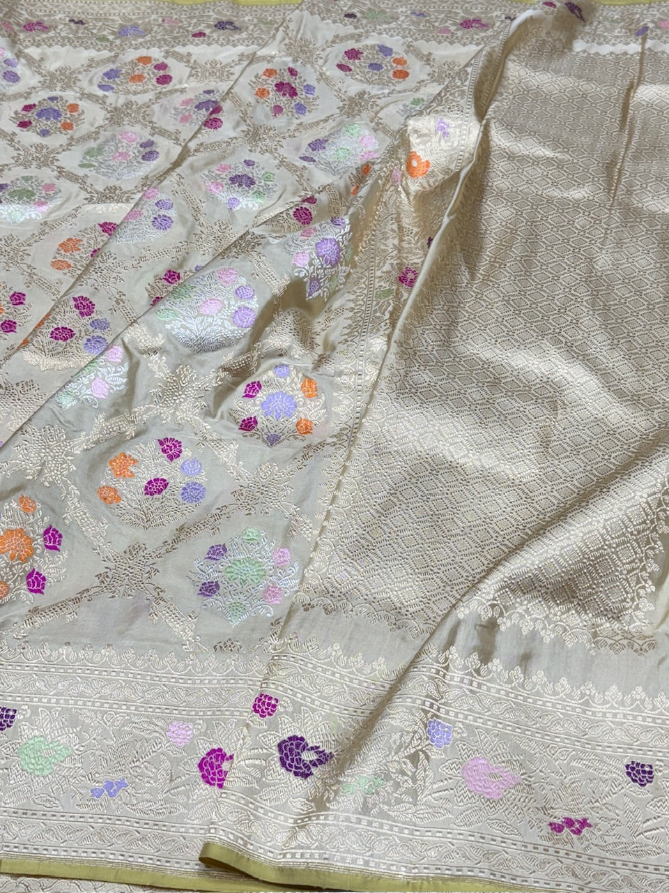 Handwoven Pure Banarasi Silk Saree