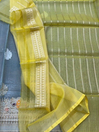 Handwoven Pure Banarasi Organza Silk Saree