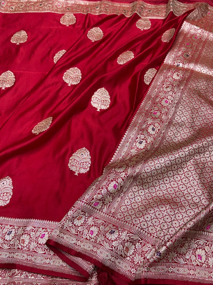 Red Handwoven Vintage Pure Banarasi Satin Silk Saree