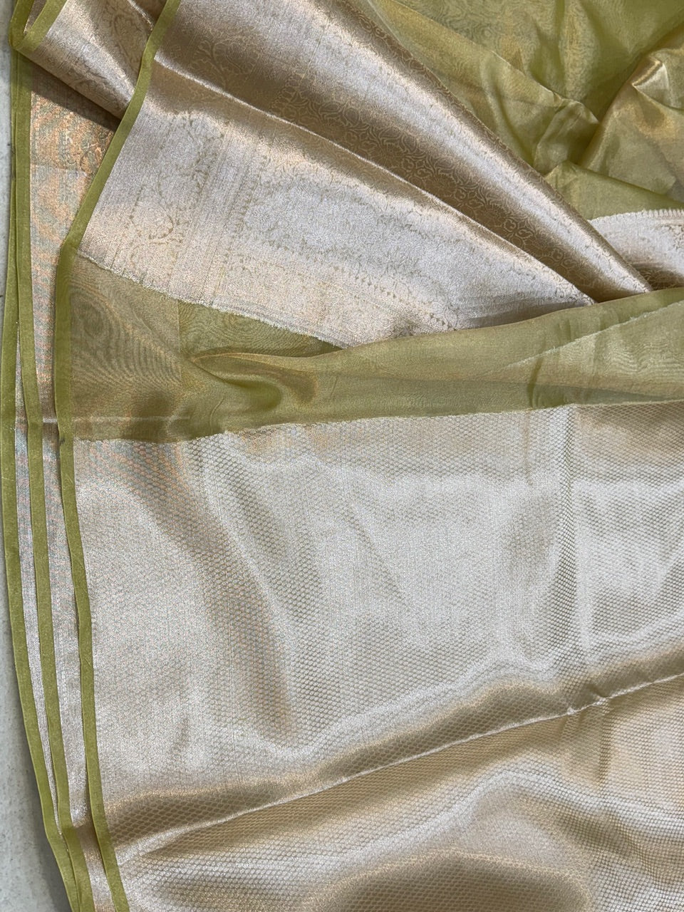 Pista Pure Tissue Saree