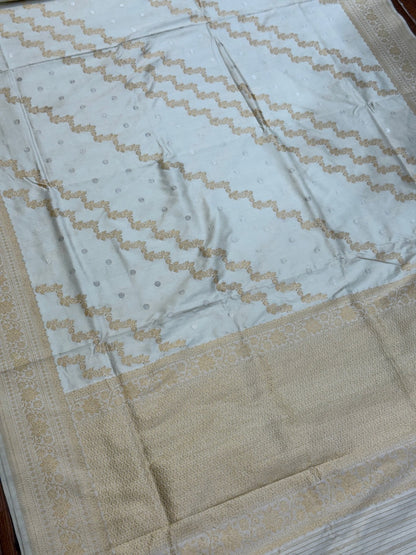 Handwoven Pure Banarasi Silk Saree