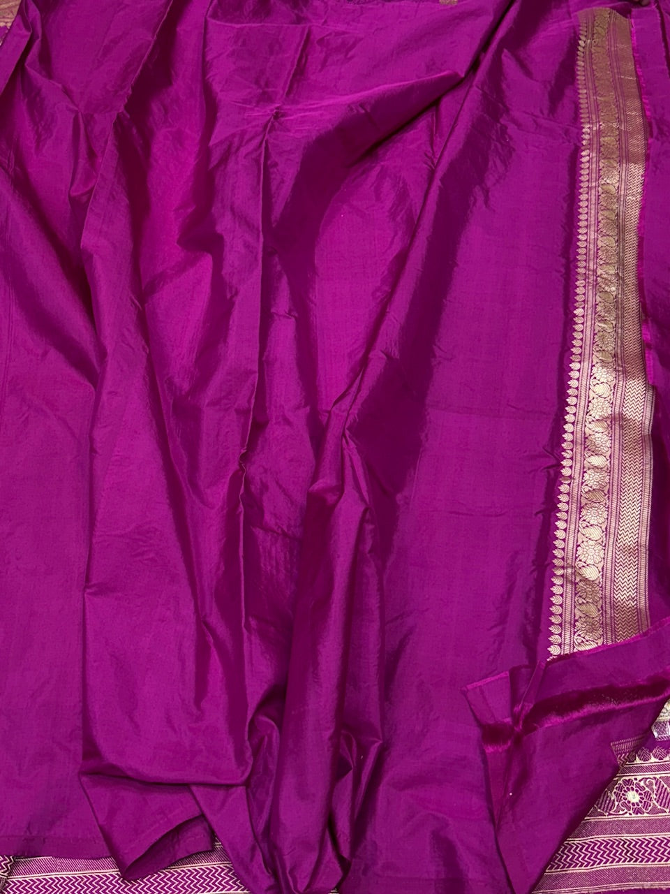 Magenta Pink Handwoven Pure Banarasi Silk Saree