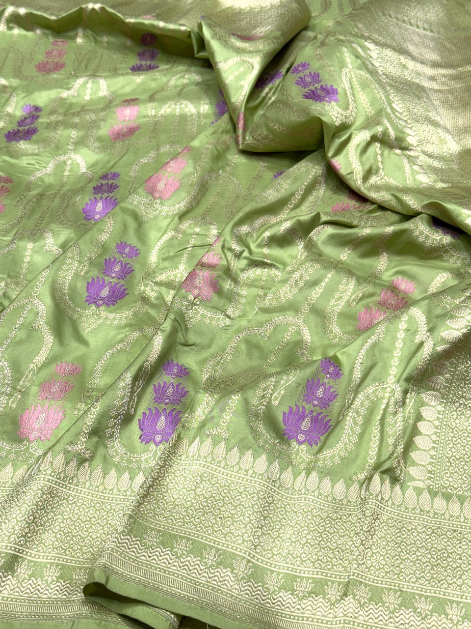 Pista Green Handwoven Banarasi Pure Silk Saree